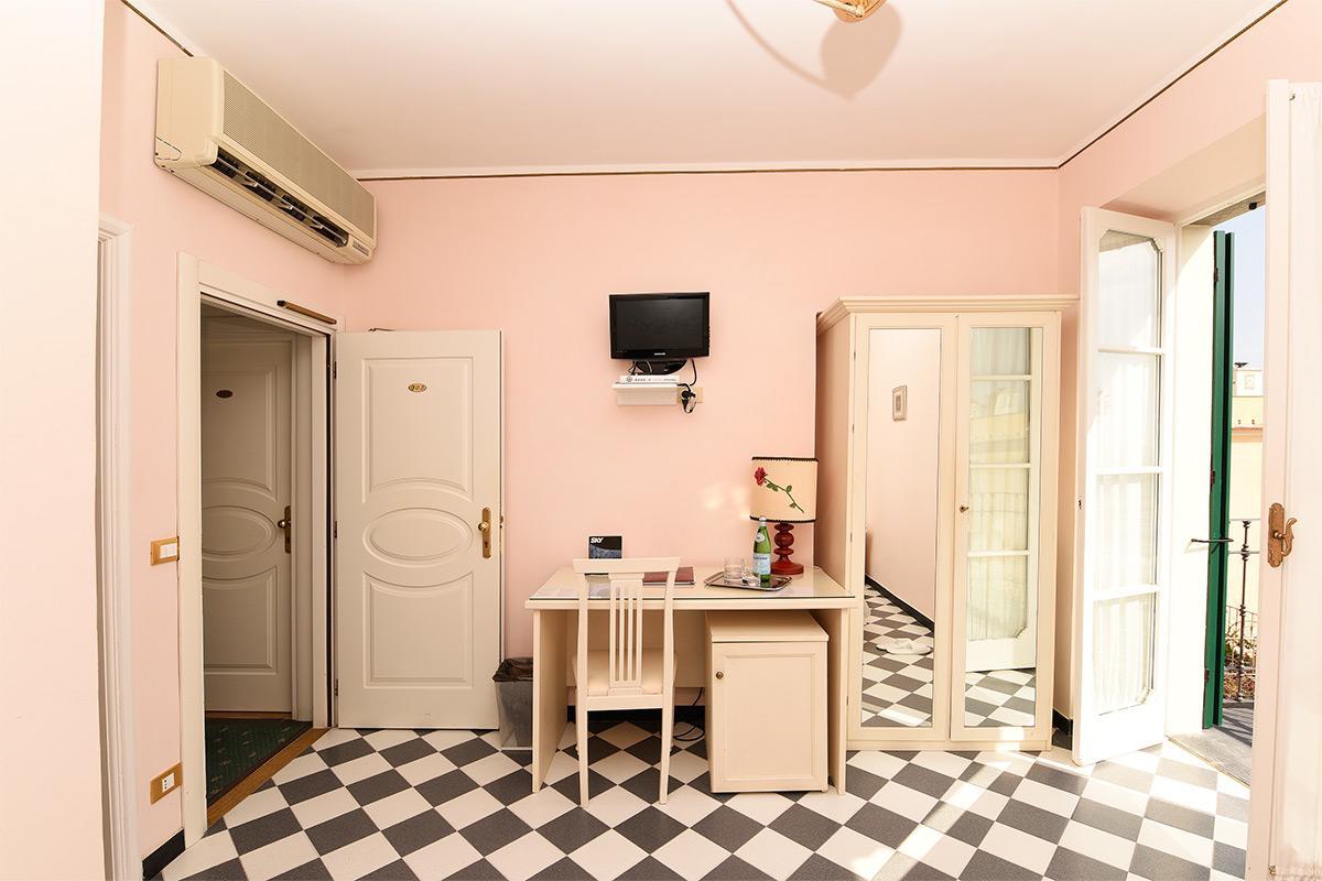 Hotel Splendid Mare Laigueglia Luaran gambar